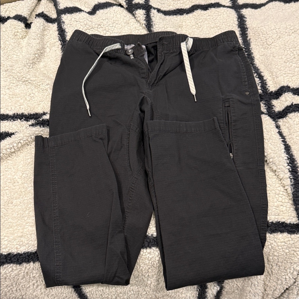 Vuori Men's Ripstop pant